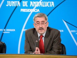 El consejero de Economía, Antonio Ávila, en Consejo de Gobierno.