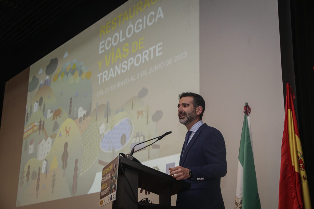 Ramón Fernández-Pacheco interviene en las jornadas internacionales.