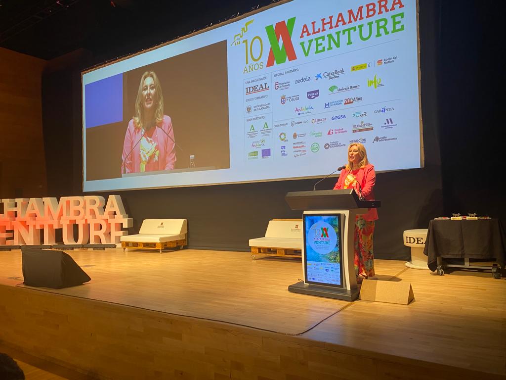 La consejera de Economía clausura Alhambra Venture