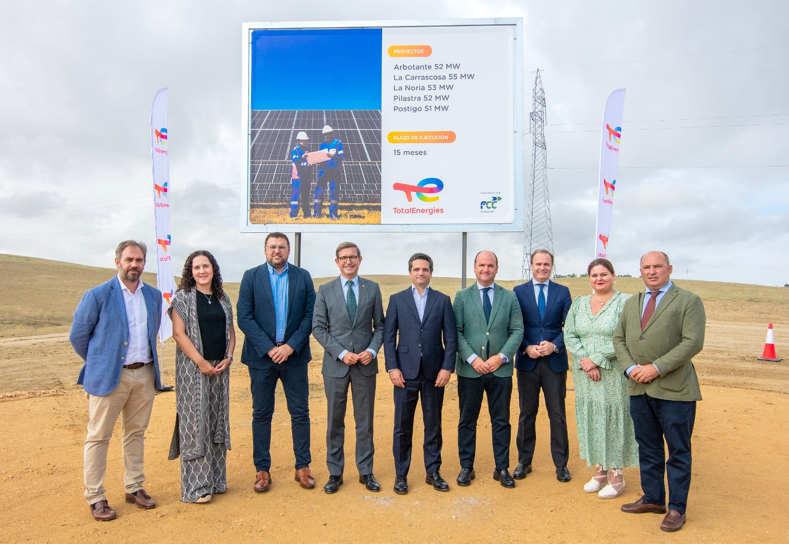 El consejero Jorge Paradela ha participado en el acto de primera piedra del proyecto Cluster Guillena promovido por la empresa TotalEnergies.