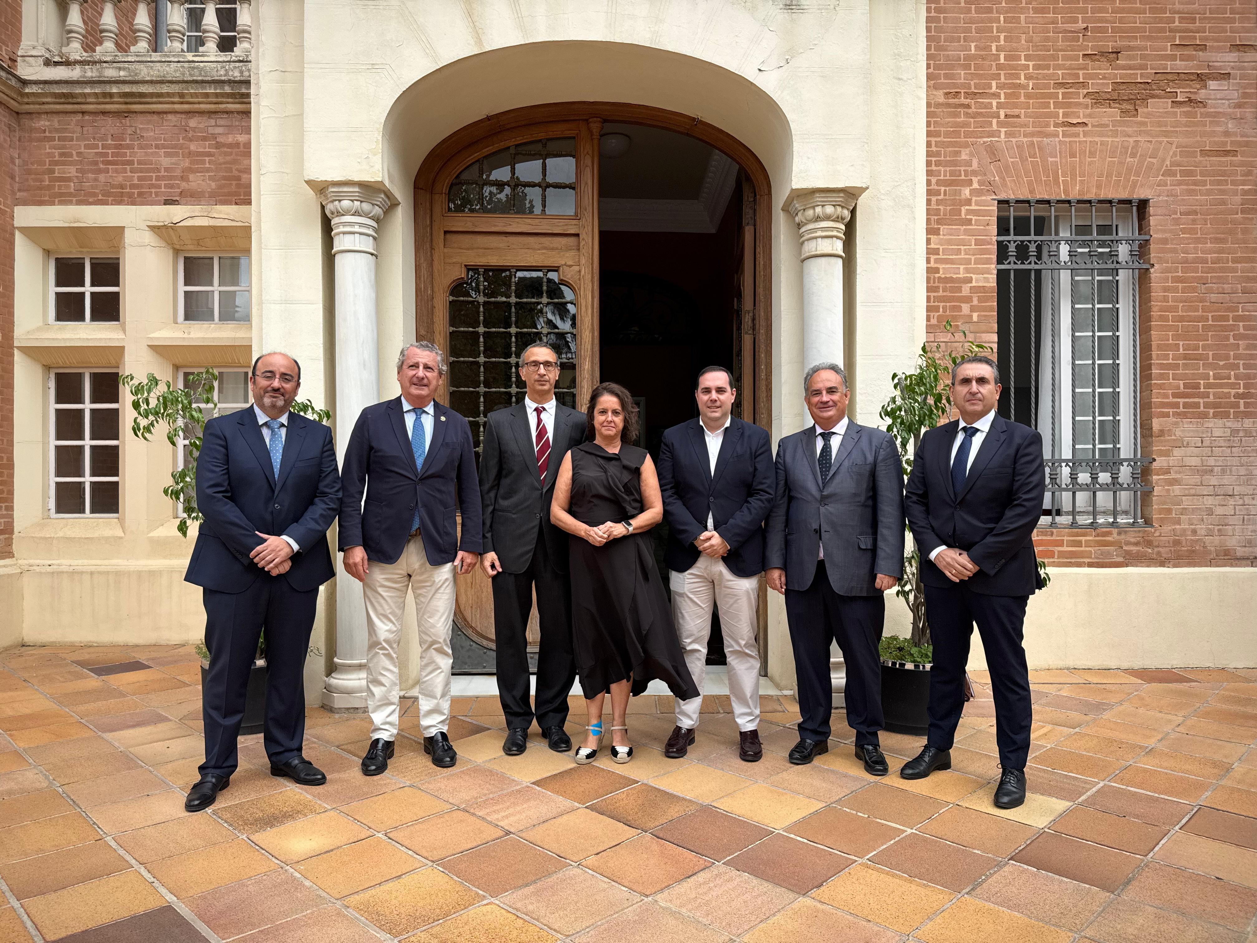 La reunión se ha celebrado en la consejería de Sostenibilidad.