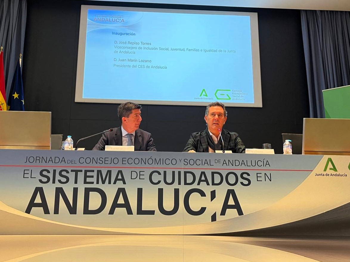 Un momento de la inauguración de la Jornada El Sistema de Cuidados en Andalucía