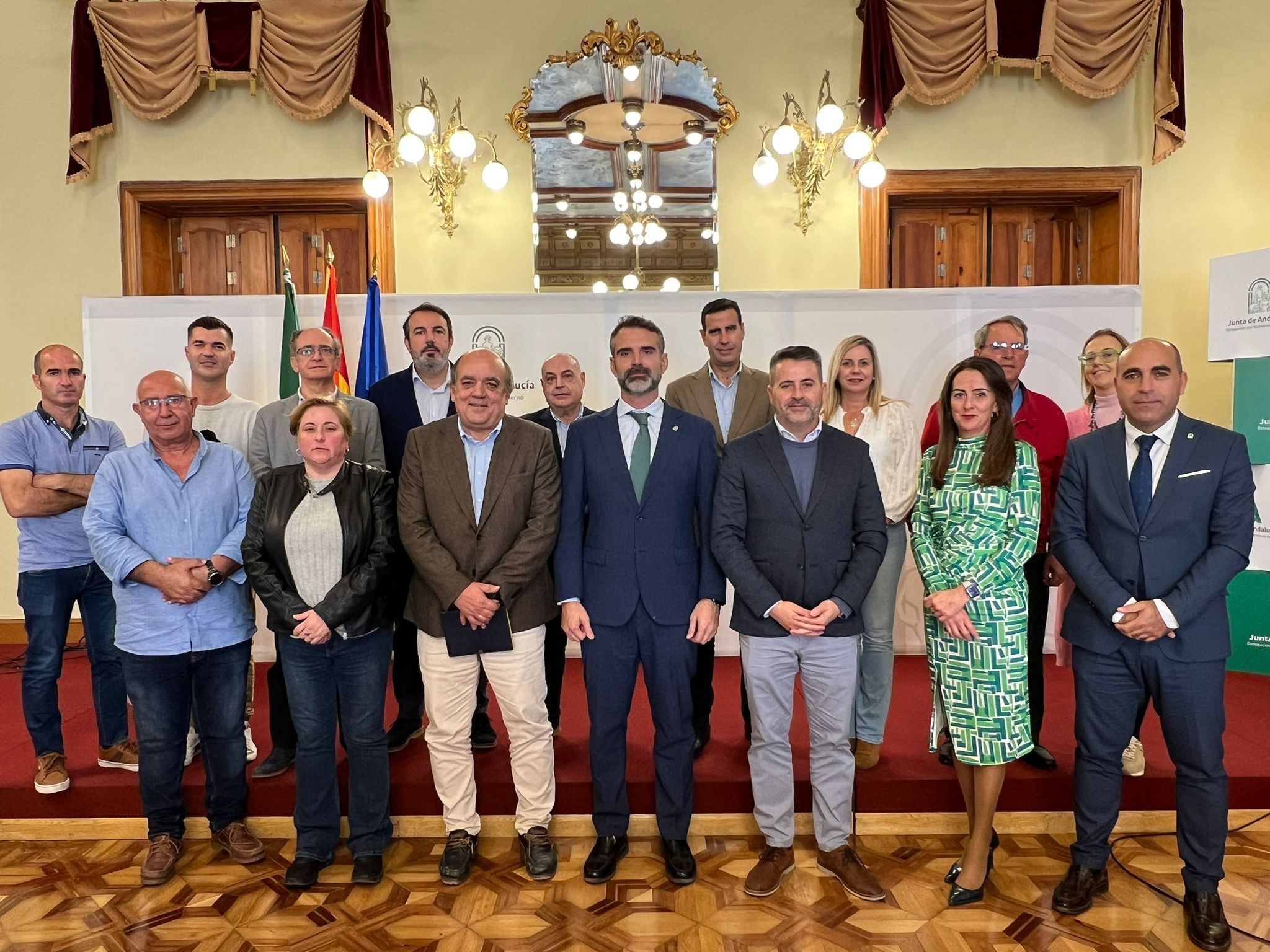 Ramón Fernández-Pacheco con el sector pesquero del Mediterráneo.