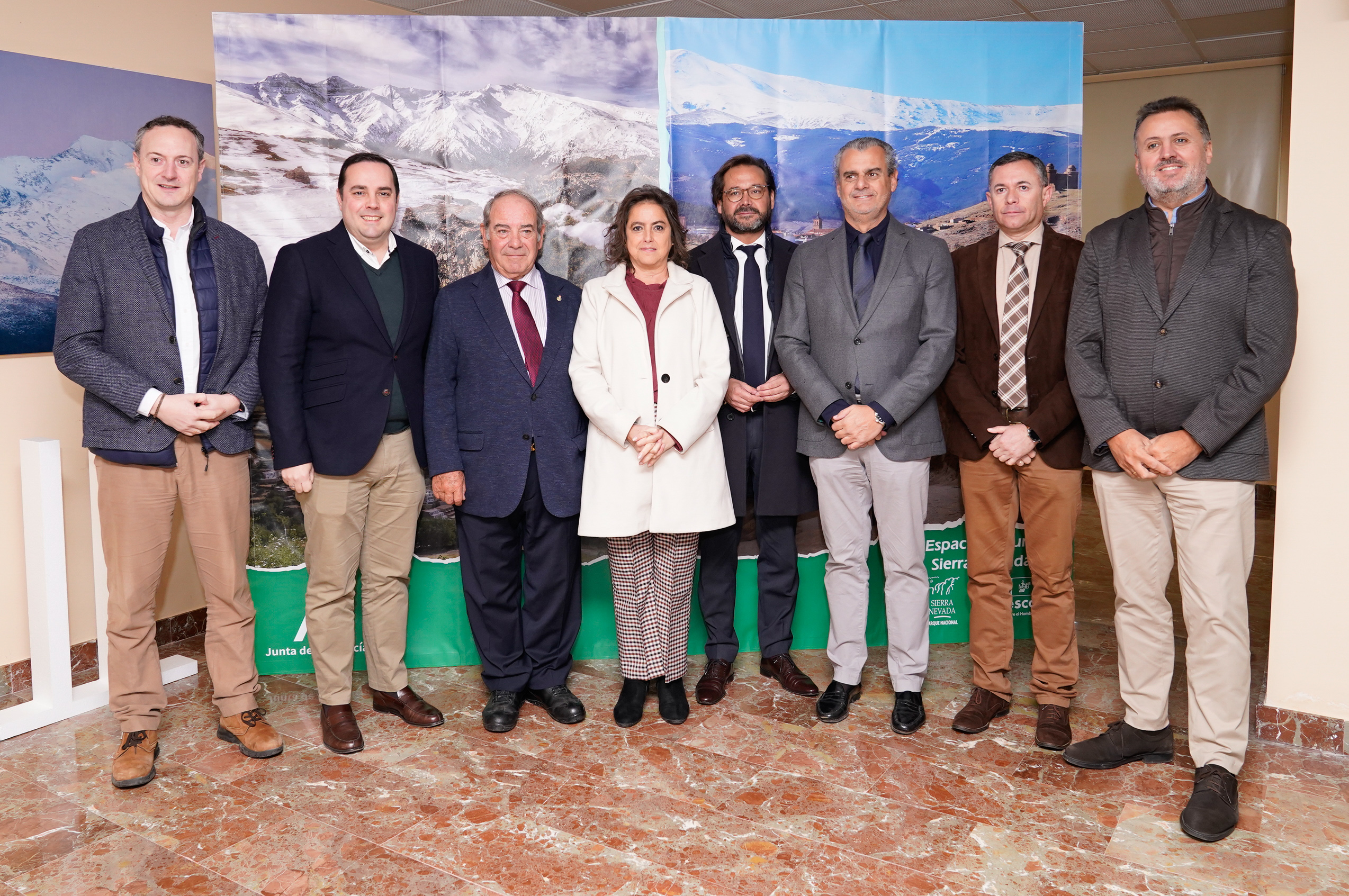 Foto de familia del Consejo de Participación del Espacio Natural de Sierra Nevada.