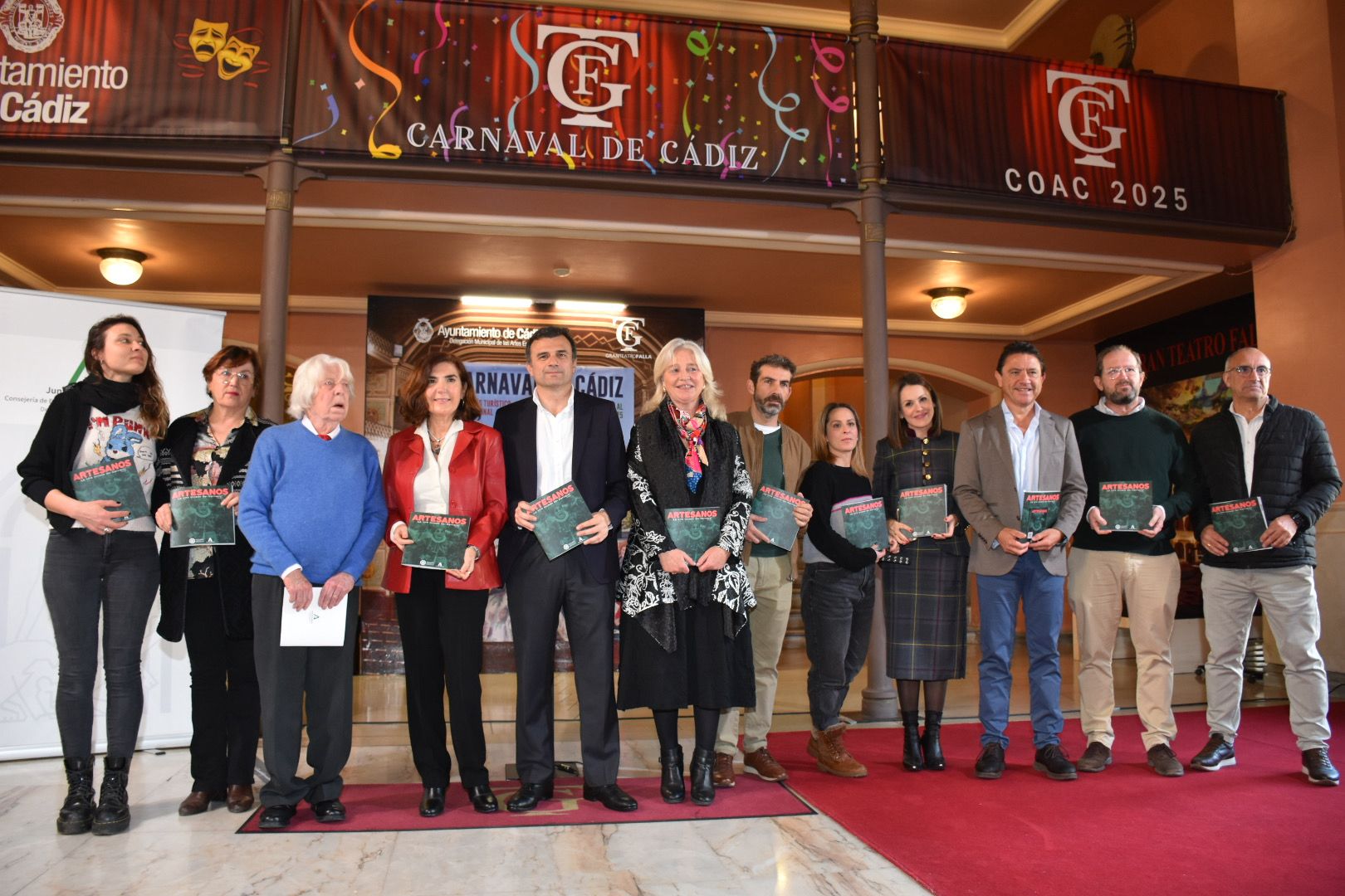 Rocío Blanco durante la presentación de la revista ‘Artesanos. La otra mirada el Carnaval’